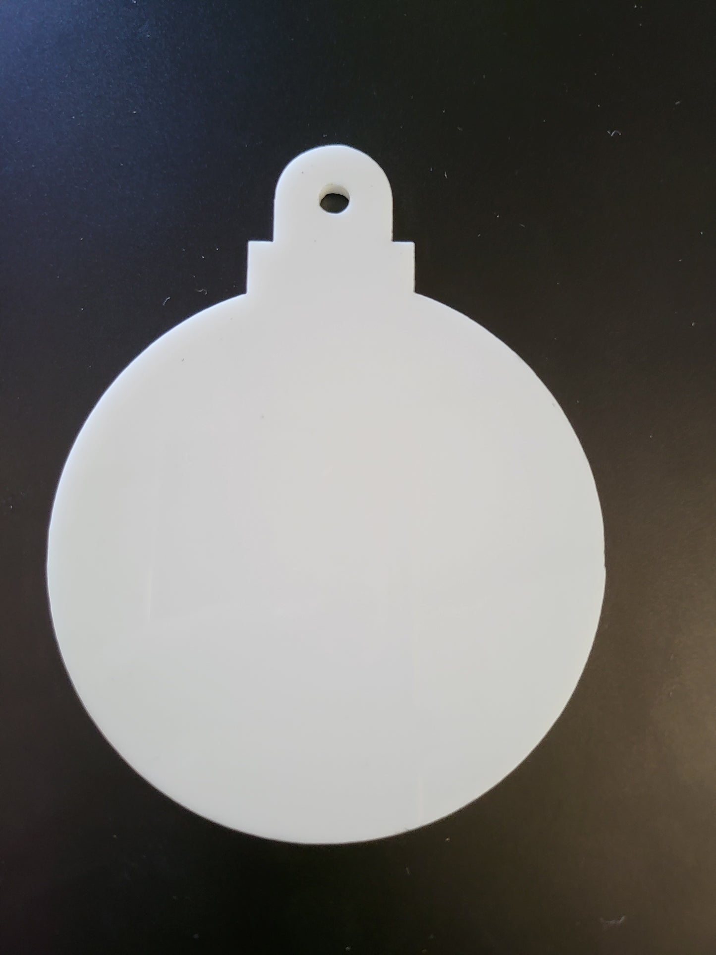 White Acrylic Bauble 3mm - 7cm.