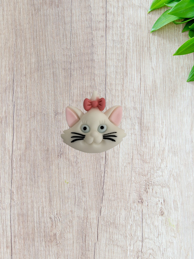 Flatback Resin -  Cat with Bow